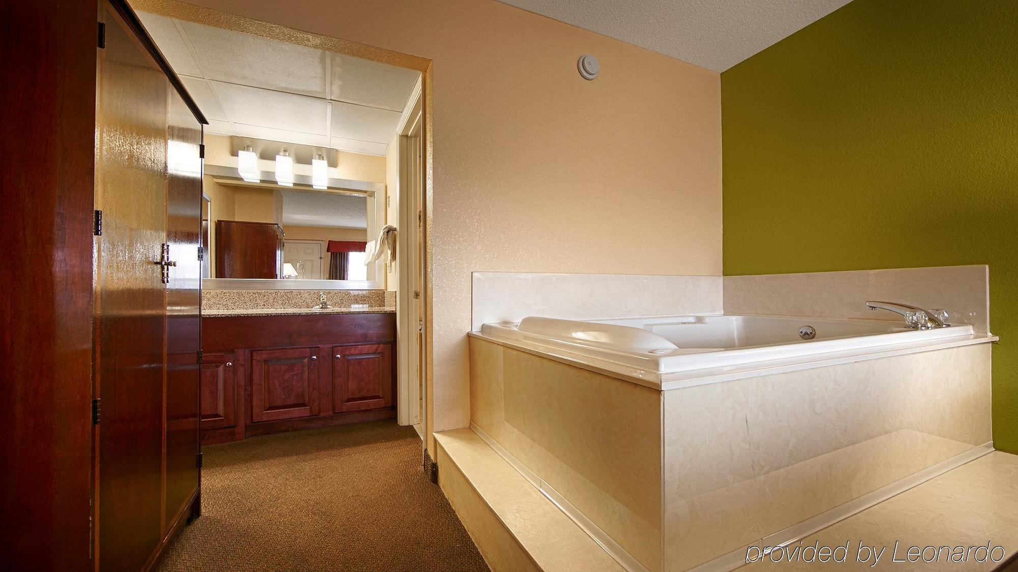 Hotel Baymont By Wyndham Pigeon Forge