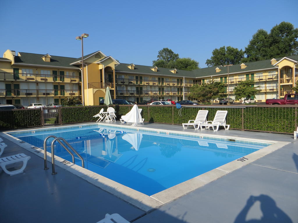 Baymont By Wyndham Pigeon Forge Sevierville