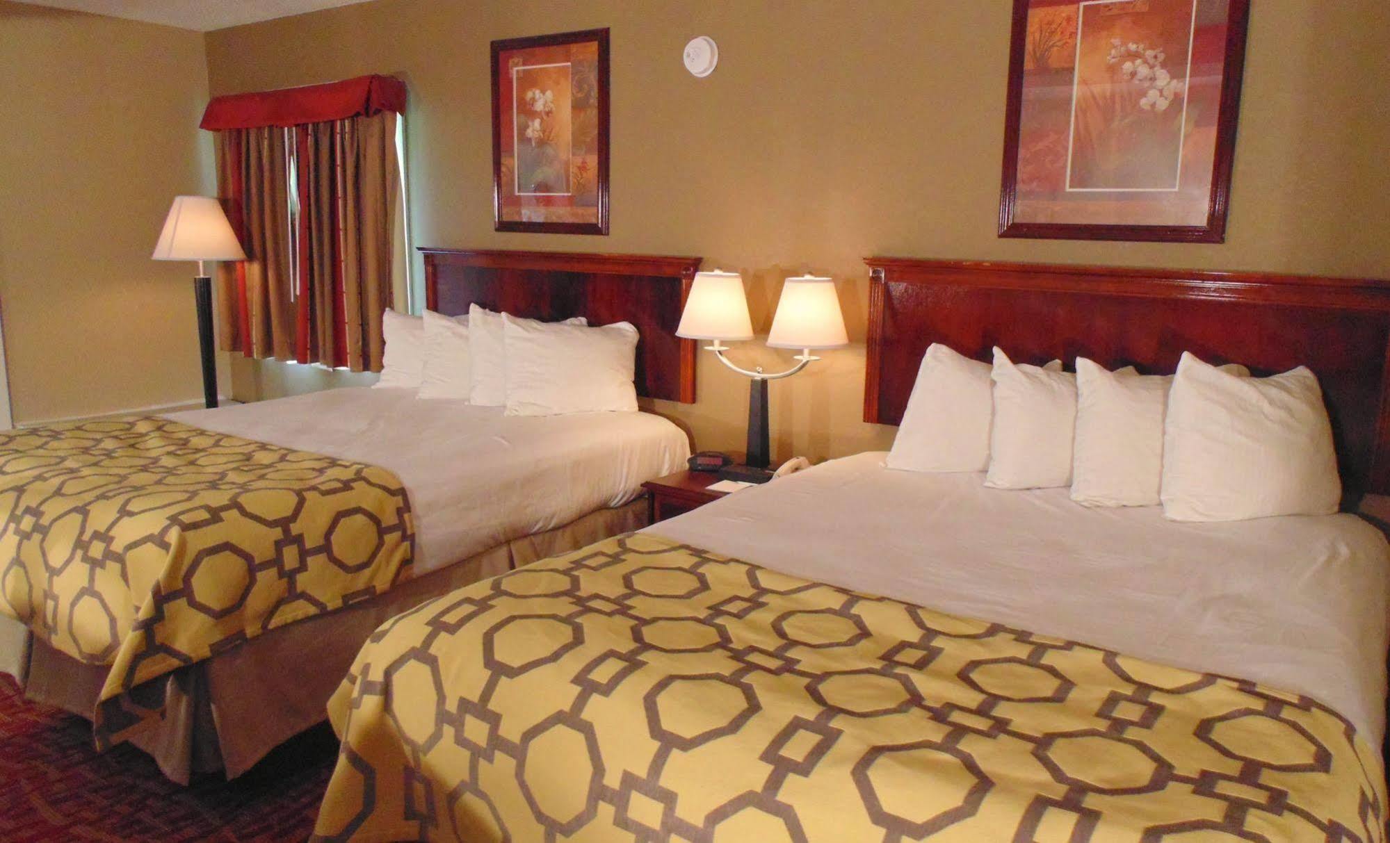 Hotel Baymont By Wyndham Pigeon Forge Sevierville