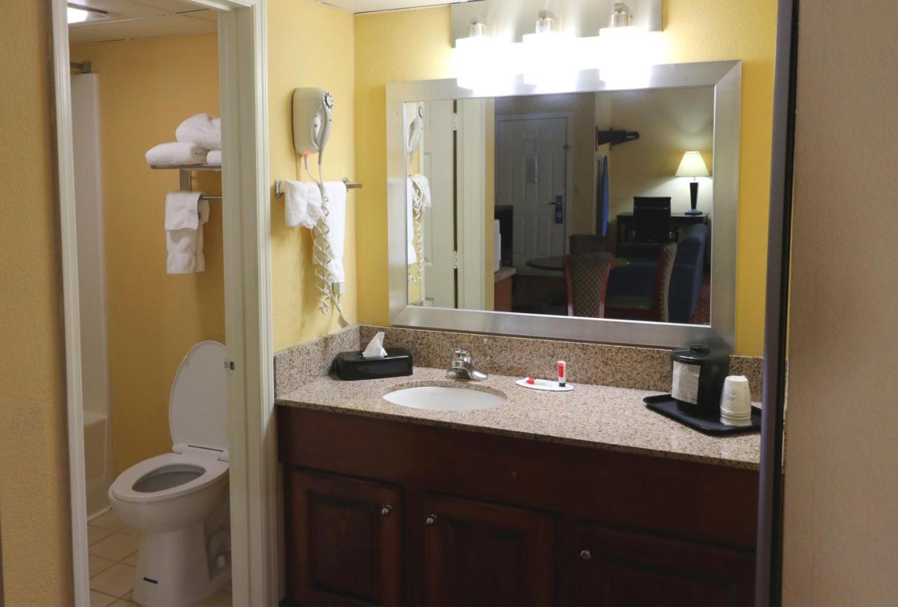 Hotel Baymont By Wyndham Pigeon Forge